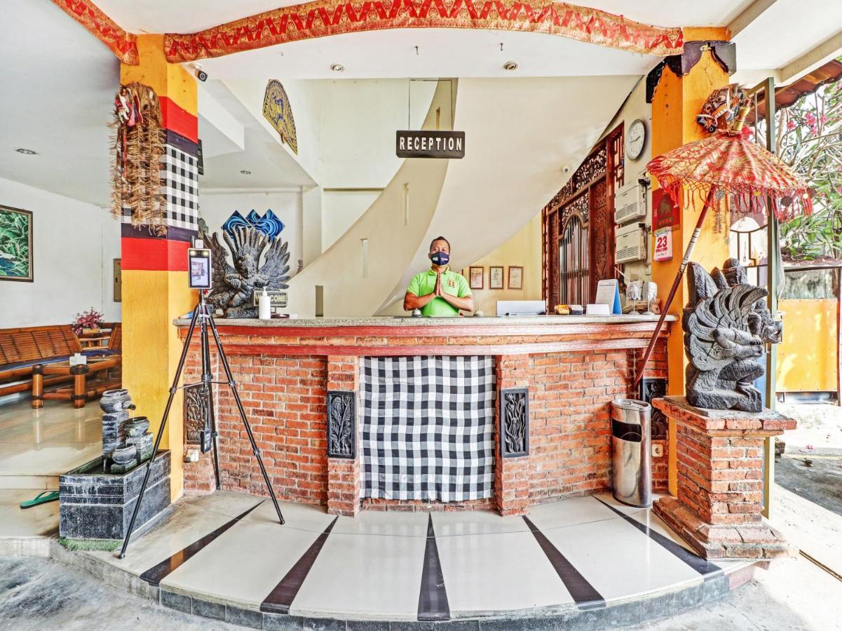 Oyo 90408 Hotel Horton Cirebon Exteriör bild